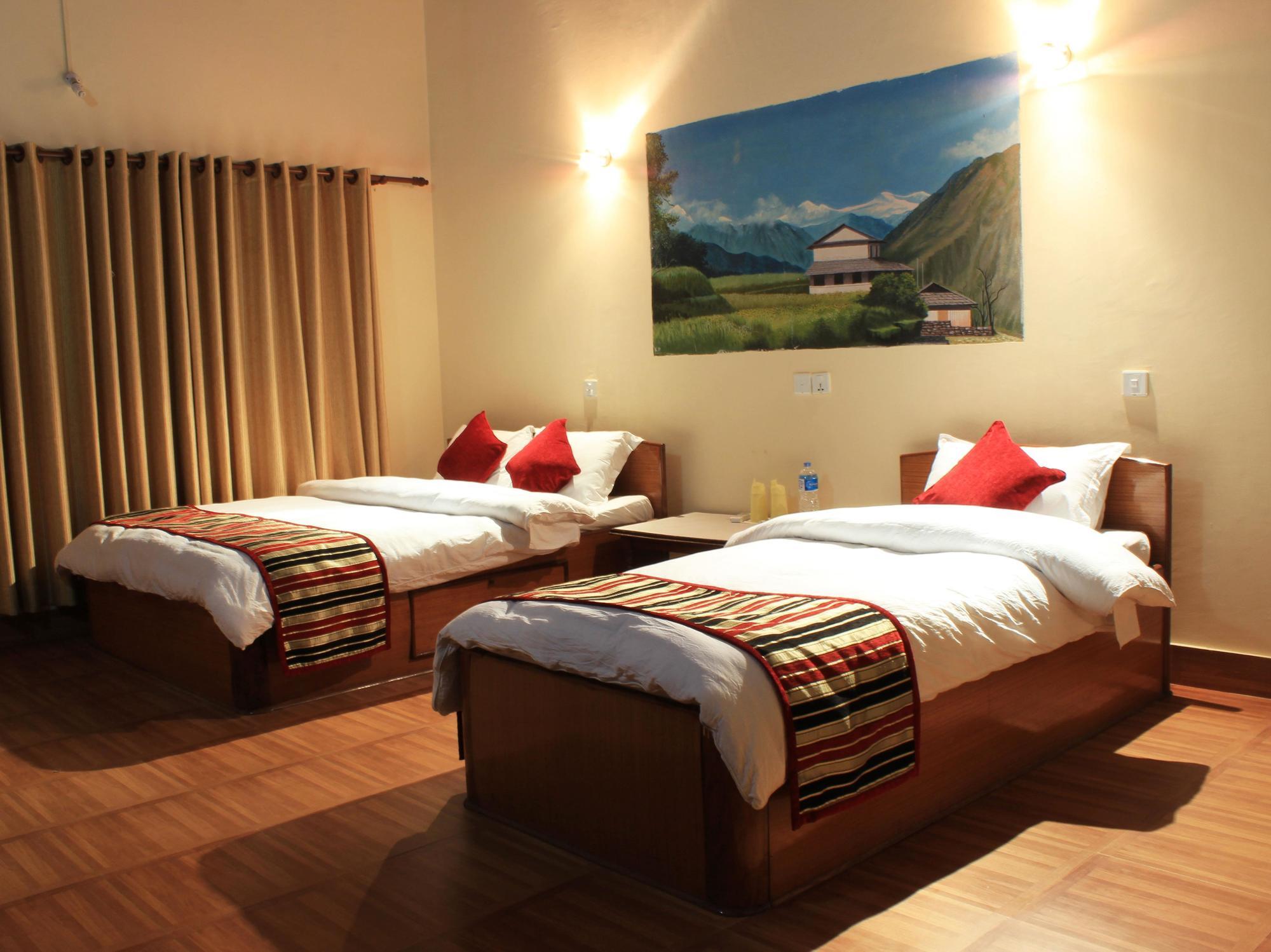 Unique Wild Resort Sauraha Esterno foto