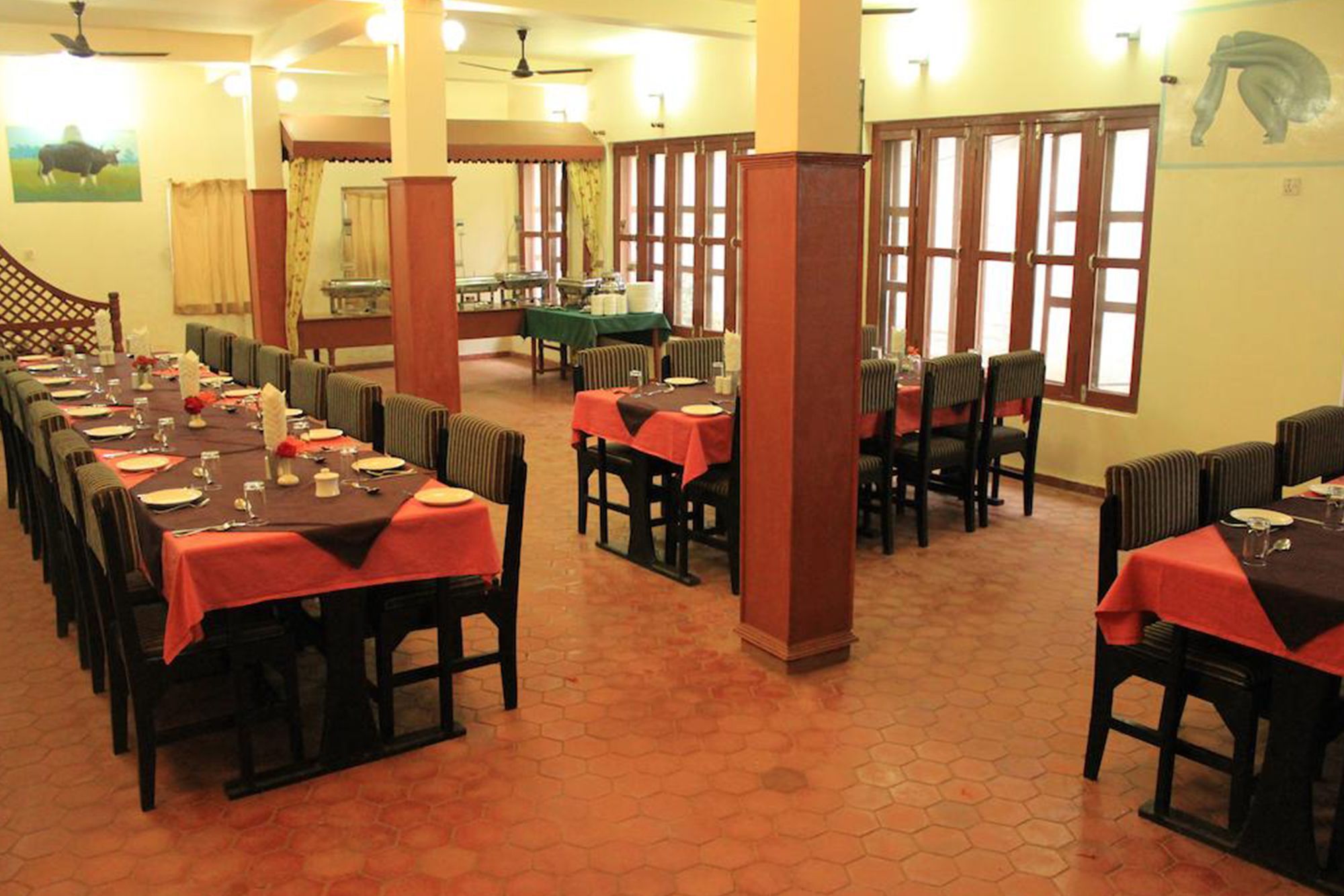 Unique Wild Resort Sauraha Esterno foto